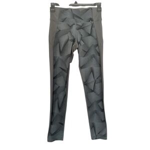 Under Armour‎ Womens Yoga Legging Running Fits S? No Size Tag Gray